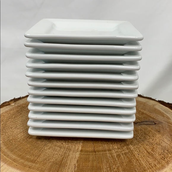 Libbey Other - Libbey set of 12 extra small white plates.